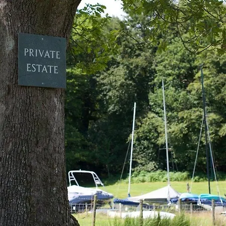 펜션 Beech Tree Lakeside Windermere *